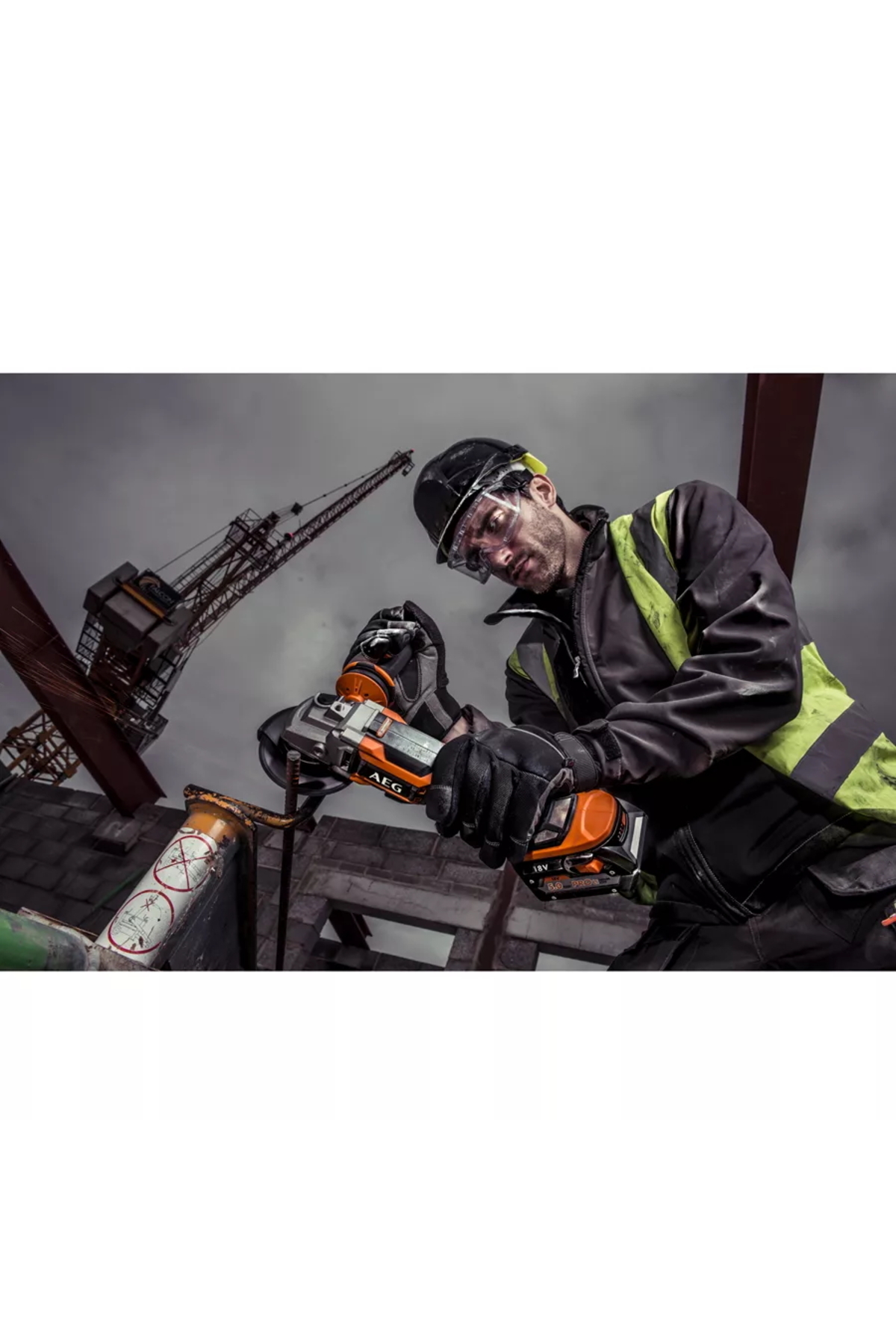 AEG BEWS 18-125BL-0 Akülü Kömürsüz Motor Taşlama T4935464414