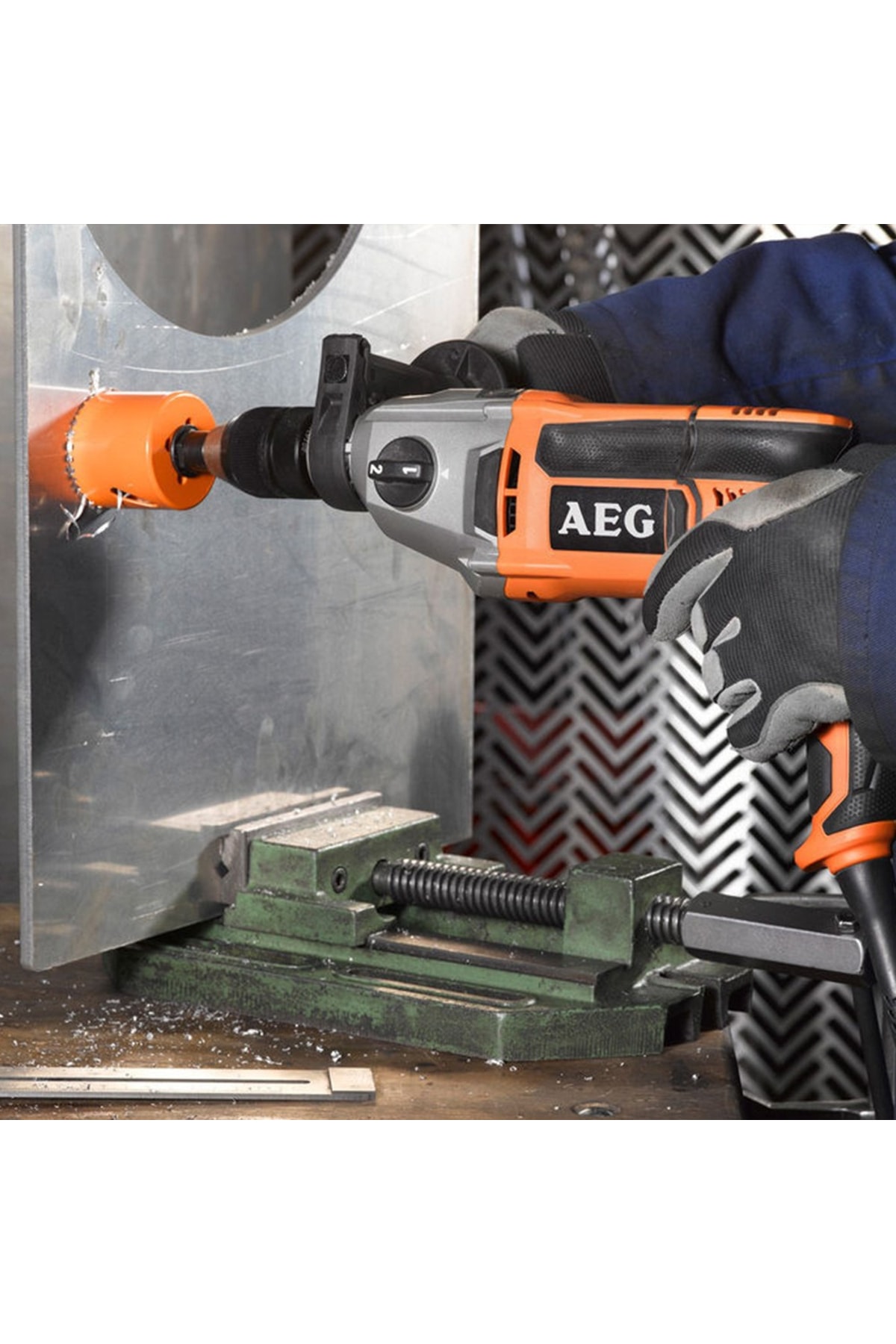 AEG SB2E 1100 RV – 1100W 2 Vitesli Darbeli Matkap