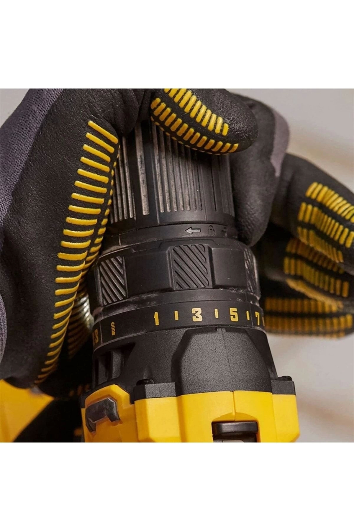 Stanley SCD700D2K Li-Ion Çift Akülü Matkap 18V 2.0Ah 